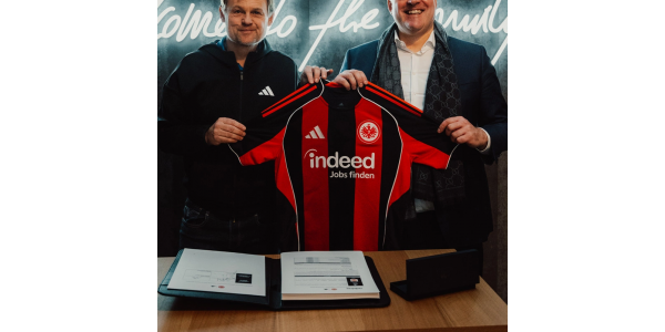 Camisola principal do Eintracht Frankfurt 2025-26